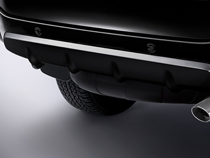 PAJERO ROCKFORD FOSGATE BLACK EDITION
