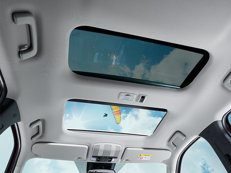 eclipse cross panoramic sunroof