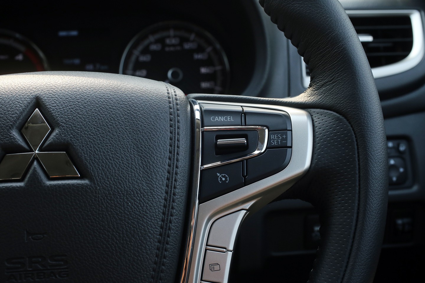 Fitur Cruise Control