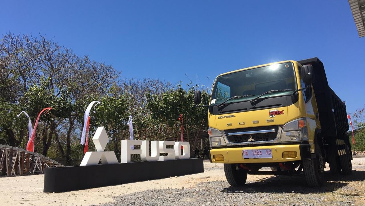 Mitsubishi Fuso Dominasi Pasar