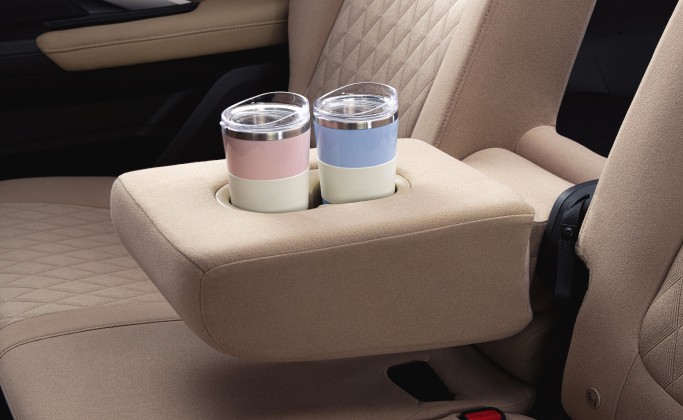 1636381137 rear arm rest with new cup holderjpg